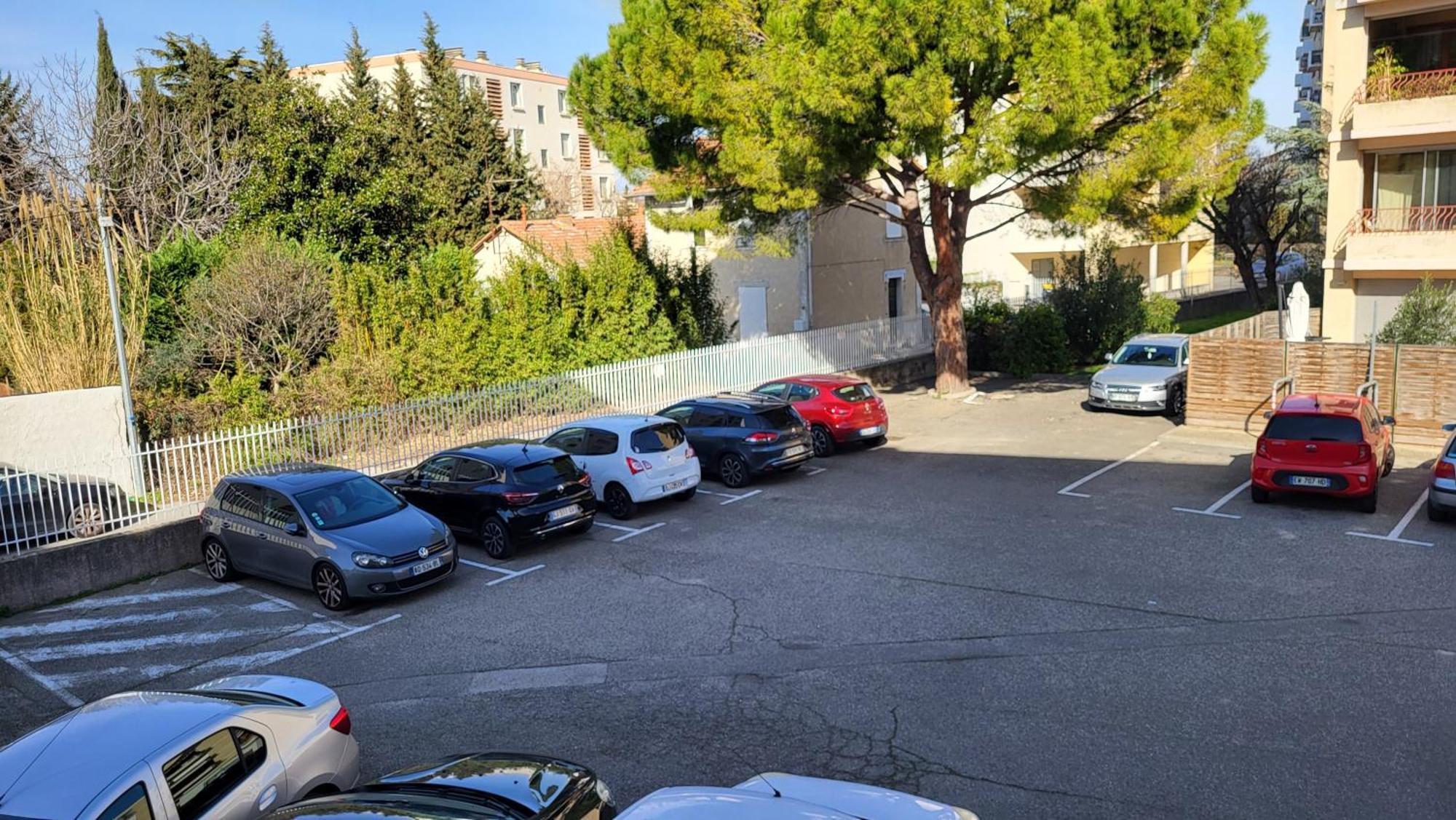 Les Tourterelles D'Avignon 2 Daire Dış mekan fotoğraf